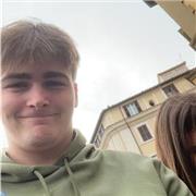 I am a friendly and approachable University History student looking to tutor students at GCSE and A level.